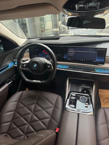 BMW ស្វែងរកម្ចាស់