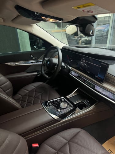 BMW ស្វែងរកម្ចាស់