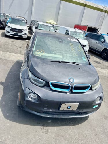 BMW 2014 Full Option (សាំង+EV) 6ម៉ឺនម៉ាយ