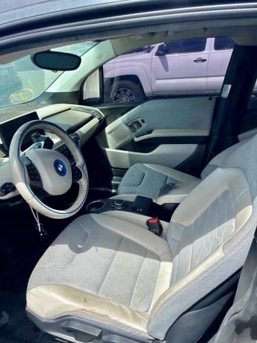 BMW 2014 Full Option (សាំង+EV) 6ម៉ឺនម៉ាយ
