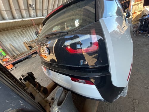 BMW 2015 Full Option (សាំង+EV) 7ម៉ឺនម៉ាយ