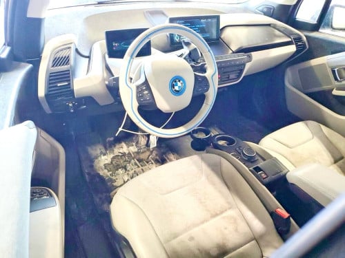 BMW 2015 Full Option (សាំង+EV) 7ម៉ឺនម៉ាយ