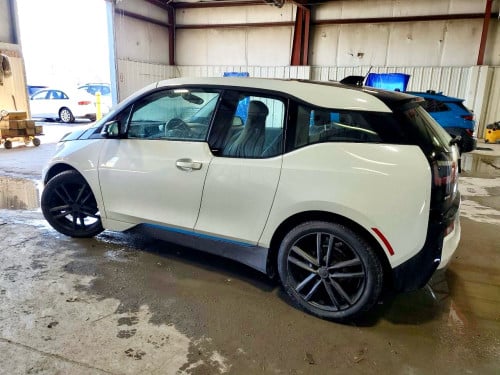 BMW 2015 Full Option (សាំង+EV) 7ម៉ឺនម៉ាយ