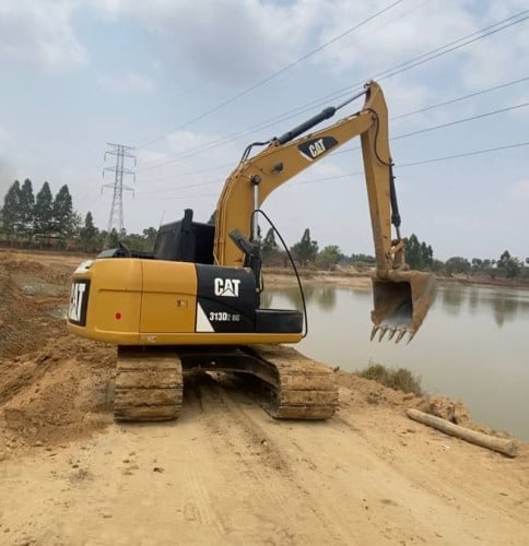 CAT 313D2GC ឆ្នាំ2019