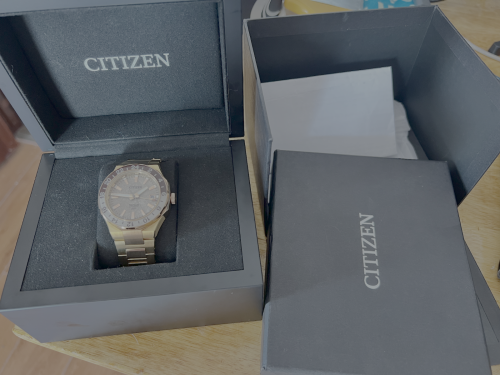 CITIZEN Series8 880 GMT