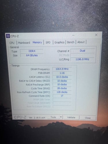 Desktop មួយតឹកធូរៗ RAM 64GB