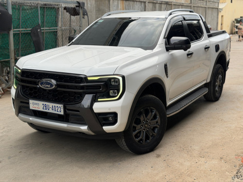 Ford Wildtrak 2023 ថ្មីណាស់