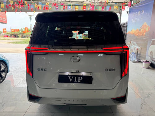 GAC GN8