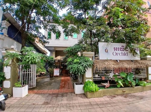 Guesthouse for rent in Kampot city