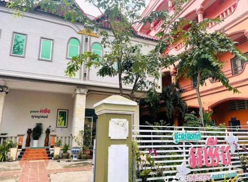 Guesthouse for rent in Kampot city