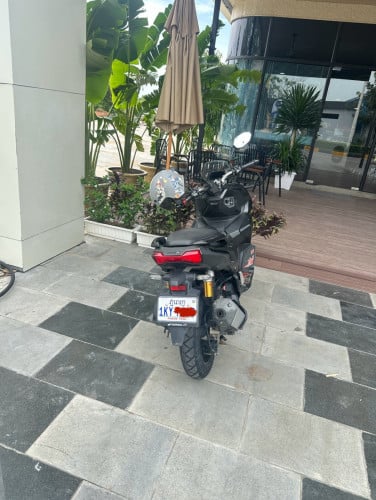 Honda ADV 2023 ក្រុមហ៊ុន ម្ជាស់ផ្ទាល់ ទឹកថ្នាំសុីន បិទស្កុត ការពារ តម្លៃ 3850$ ចចារបាន 0978756227