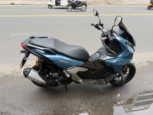 Honda ADV160cc Japan