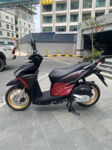 Honda click 2017