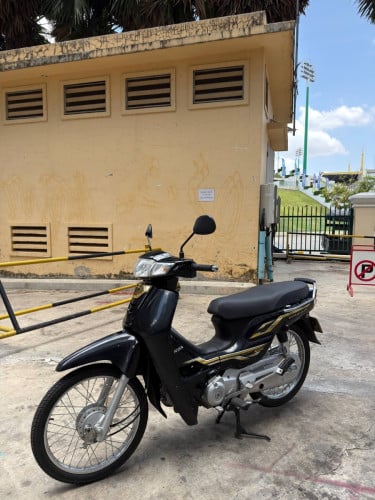Honda dream 125cc year 2023 មានពន្ធ
