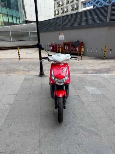 Honda icon 2012