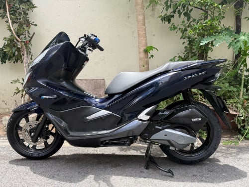 Honda pcx hybrid Japan ABS