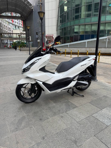 Honda pcx Japan 125cc2023