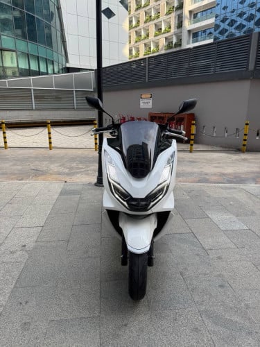 Honda pcx Japan 125cc2023