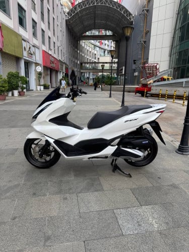 Honda pcx Japan 125cc2023