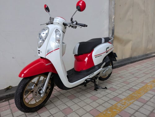 Honda Scoopy