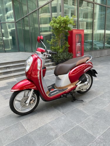 Honda scoopy 2013