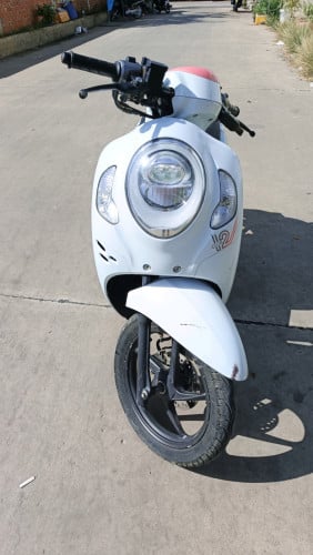 Honda Scoopyi 022