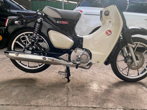 HONDA SUPER CUB ឆ្នាំ2020 ម៉ាស៊ីន125cc
