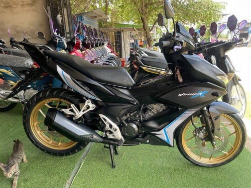honda winner x020 មានពន្ធកាតគ្រីត្រឹមត្រូវ ម៉ាស៊ីនតាន់ លក់1250$ បង់រំលស់បាន