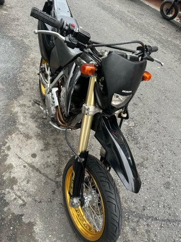 Honda XR 250cc year 2008 មានពន្ធ