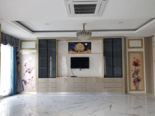 House & Lot - Queen Villa For Rent