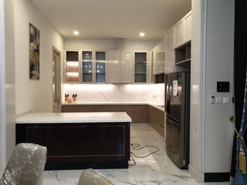 House & Lot - Queen Villa For Rent