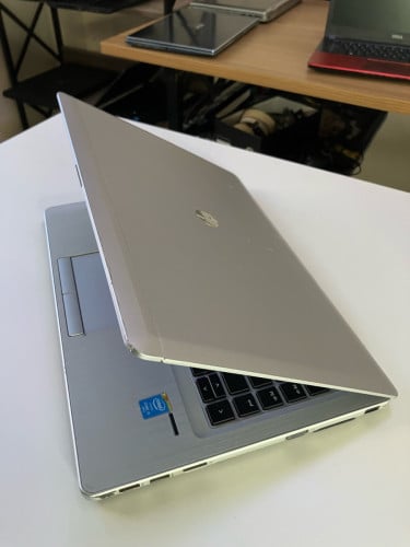 HP Elitebook 14inch FULLHD / i5-4310U/ RAM 8GB / SSD 128GB/ Light ๐กkeyboard/Battery ๐ 2hour 105$