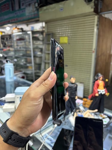Huawei Mate30pro 128G Ram8G Sim2 CH ម៉ាសុីនអេក្រង់ស្រុីន
