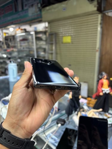 Huawei Mate30pro 128G Ram8G Sim2 CH ម៉ាសុីនអេក្រង់ស្រុីន
