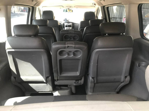 HYUNDAI Starex 2010 For Rent /出租