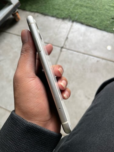 I Phone 11