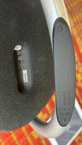 I want to sale premium speaker brand ( Harman Kardon Onyx Studio 8 )
