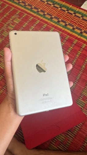 I want to Sale this Ipad in 20$ (Icloud lock)
