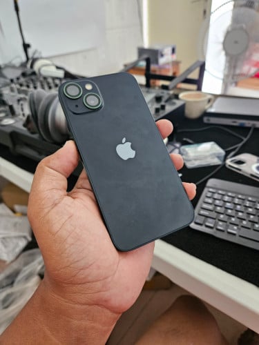 Ip 13 សុនុំសុីន មានស្កេន ID ដោនទ្បូតប្រេីបាន