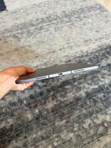 ipad pro M1 256g sim+wifi