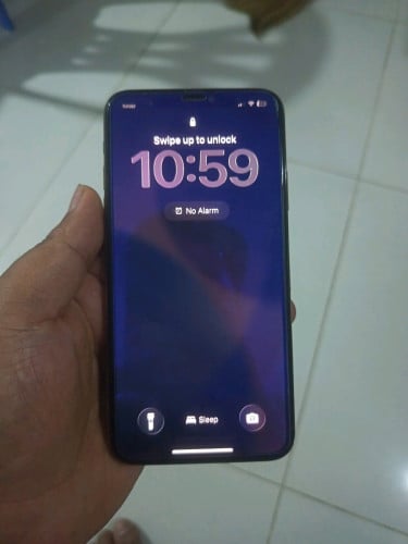 IPhone 11pro max (មានស្គេន)