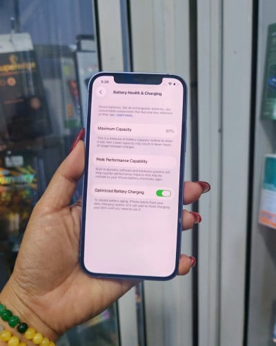 iPhone 12/64GB/CAថ្ម97%តួរស្អាតសុីនសានុំ