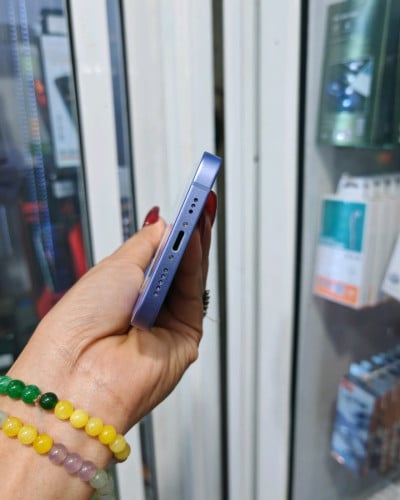 iPhone 12/64GB/CAថ្ម97%តួរស្អាតសុីនសានុំ