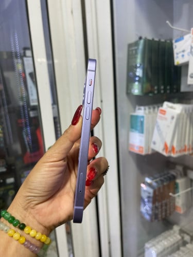 iPhone 12/64GB/CAថ្ម97%តួរស្អាតសុីនសានុំ