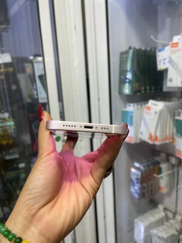 iPhone 13/128GB/CHថ្ម93%តួរស្អាតសុីនសានុំ