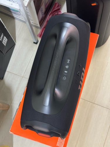 JBL Boombox 4 មួយទឹកខ្ចី