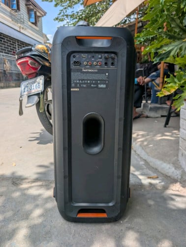 JBL partybox 300 សំឡេងណែនថ្មកាន់