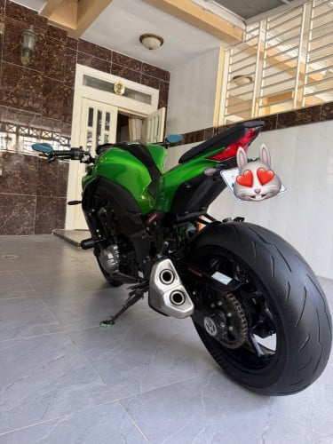 Kawasaki z1000 2015 have tax