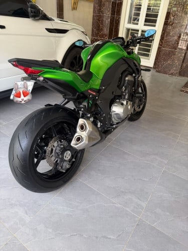 Kawasaki z1000 2015 have tax