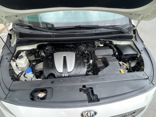 KIA Carnival 2018 Full option បើកដំបូល2តង់ ប្រើសាំង
